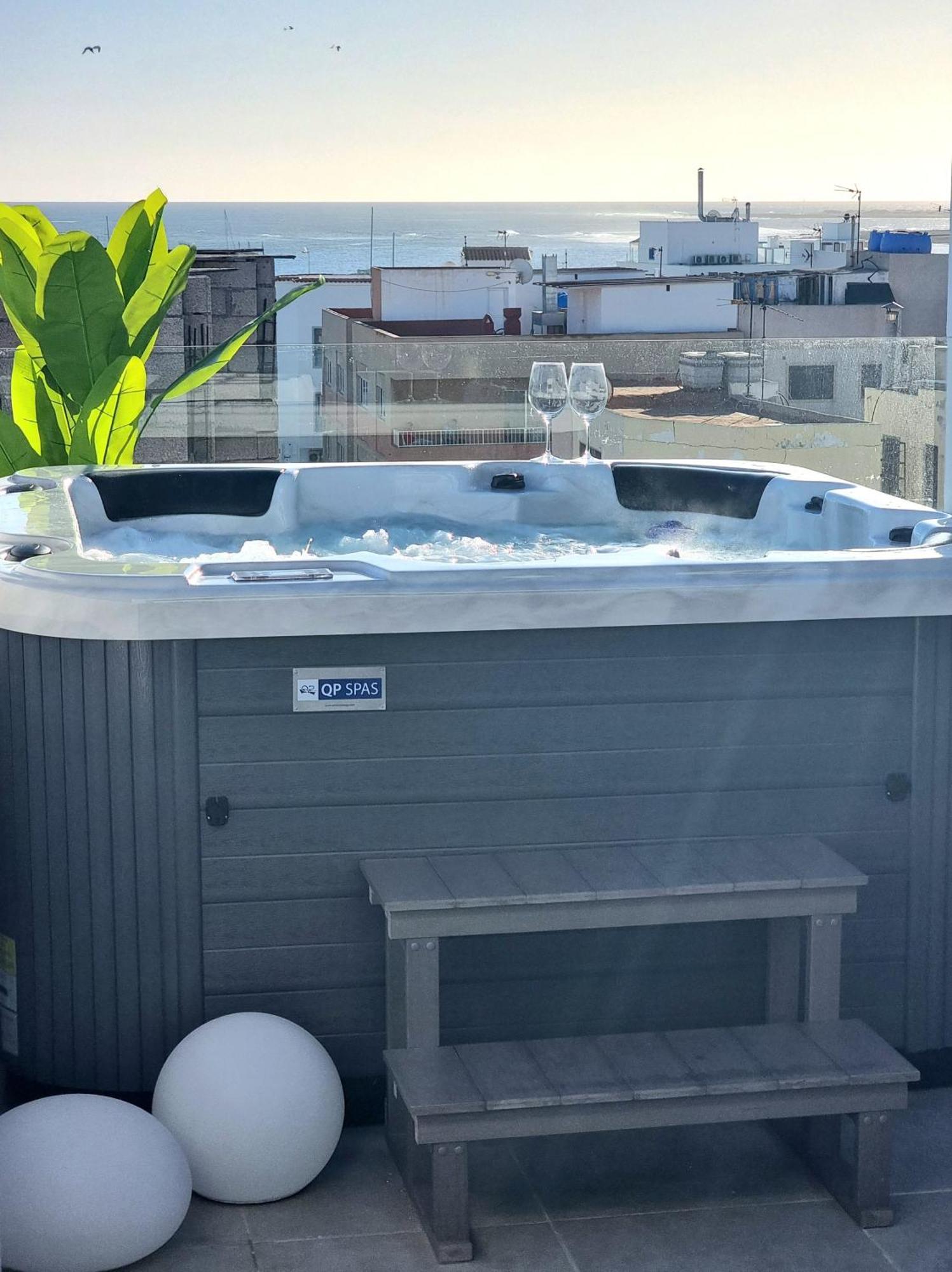 Apartamento Luxury Penthouse Valentin With Jacuzzi Corralejo Exterior foto